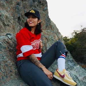 LOGO 7 Vintage Detroit Red Wings Hockey Jersey